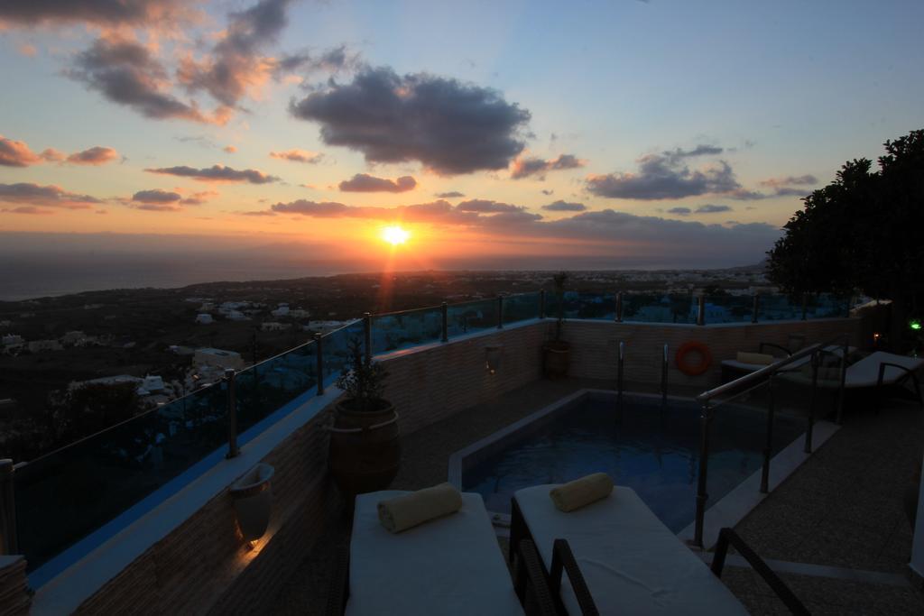 Nectarios Villa - Studios&Suites Adults Only Fira  Exterior foto