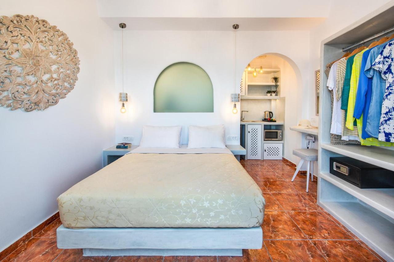 Nectarios Villa - Studios&Suites Adults Only Fira  Exterior foto